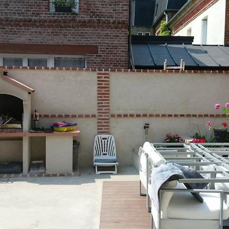 Maison Charmante A Arques-La-Bataille Avec Terrasse Et Cheminee. Buitenkant foto