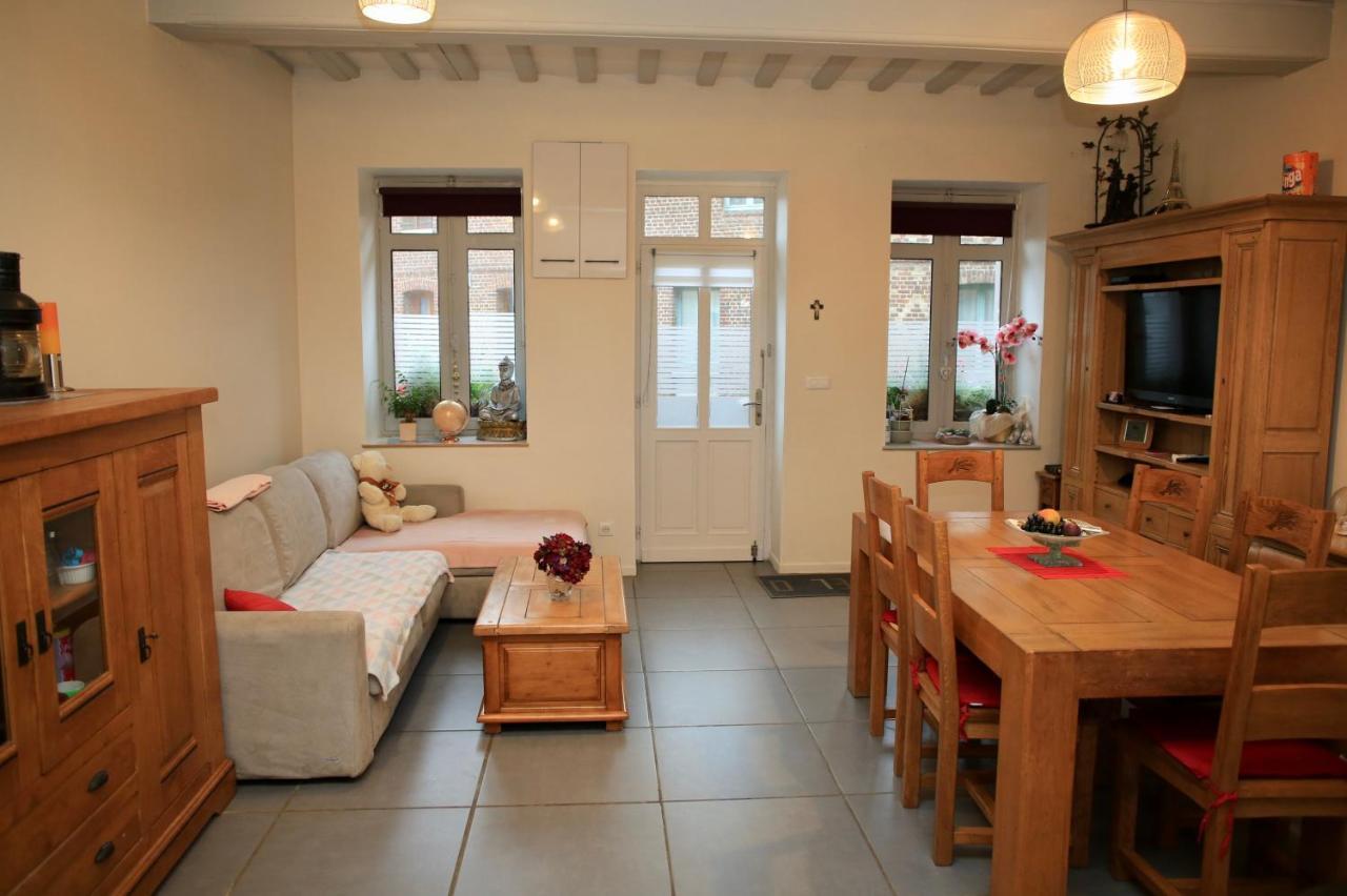 Maison Charmante A Arques-La-Bataille Avec Terrasse Et Cheminee. Buitenkant foto